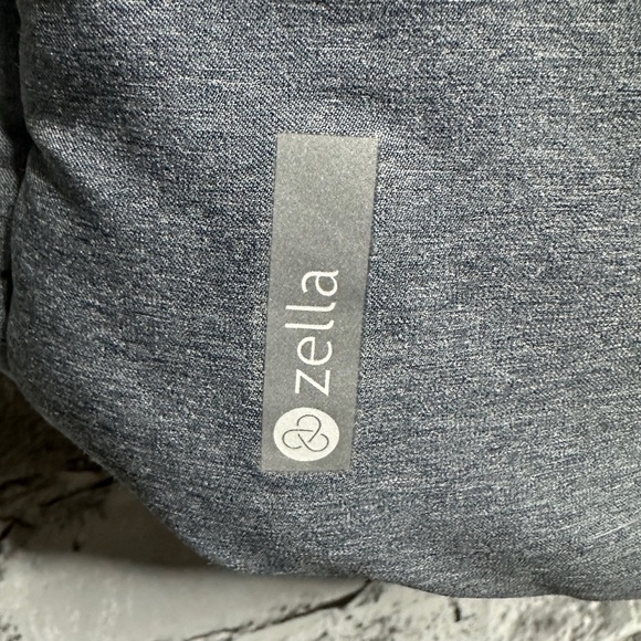 EUC Zella Women’s Daphne Hooded Charcoal Puffer Jacket Size Small (RN 58655) - Picture 7 of 16